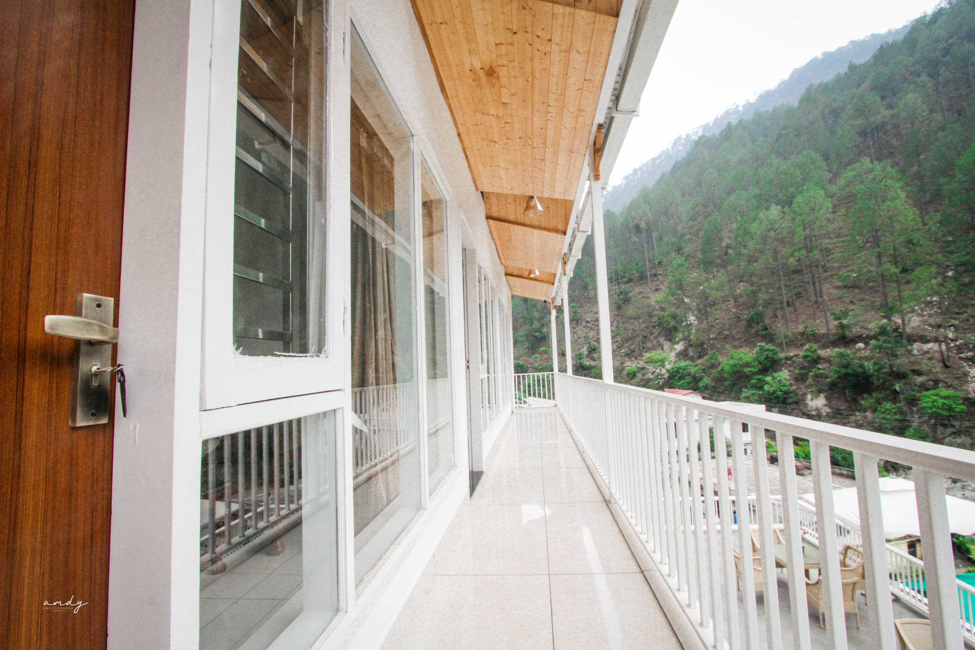 Rooms in Kainchi Dhaam